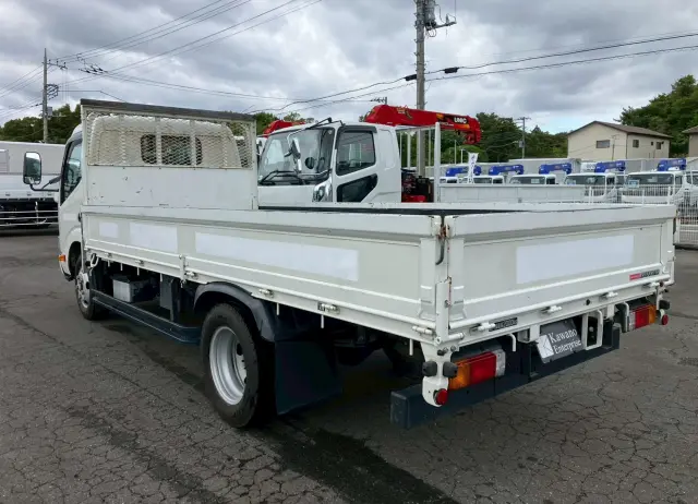 日野 デュトロ 2RG-XZU655M(2WD)の写真11