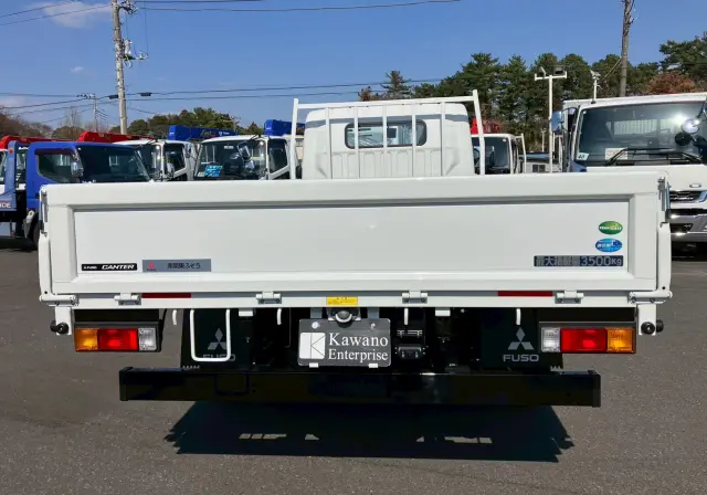 三菱 キャンター 2PG-FEB80(2WD)の写真8
