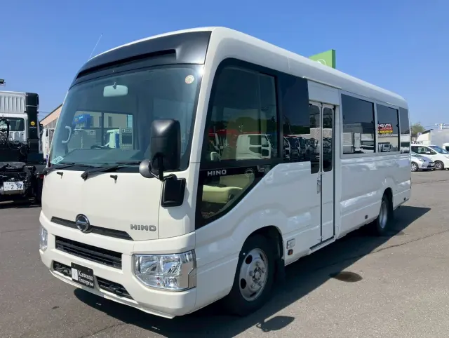 日野 リエッセⅡ SKG-XZB70M(2WD)の写真1