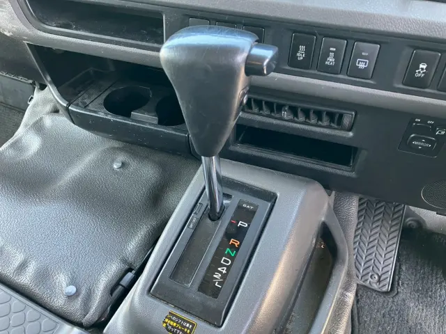 日野 リエッセⅡ SKG-XZB70M(2WD)の写真24