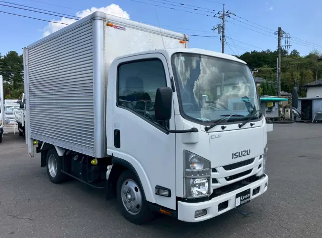 いすゞ エルフ TPG-NMR85AN(2WD)の写真3