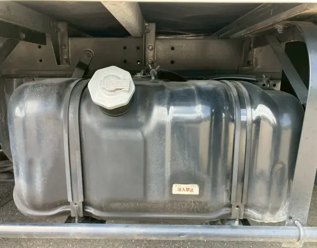 いすゞ エルフ TPG-NMR85AN(2WD)の写真25