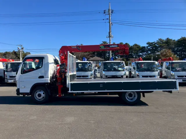 三菱 キャンター 2PG-FEB80(2WD)の写真5