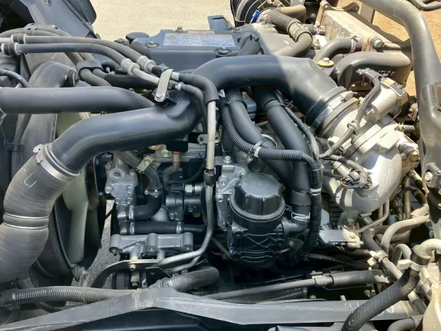 いすゞ フォワード 2KG-FK61F(2WD)の写真15