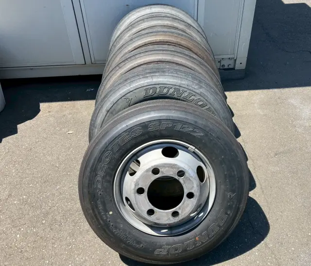 いすゞ フォワード 2KG-FK61F(2WD)の写真31