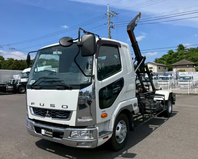 三菱 ファイター 2KG-FK61F(2WD)の写真1
