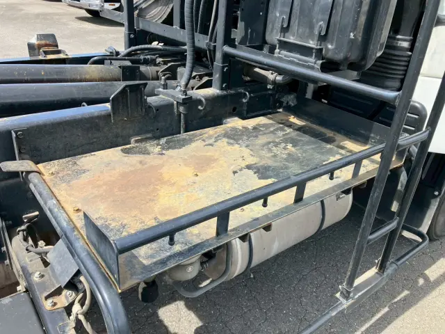 三菱 ファイター 2KG-FK61F(2WD)の写真22