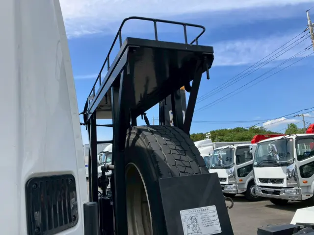 三菱 ファイター 2KG-FK61F(2WD)の写真34