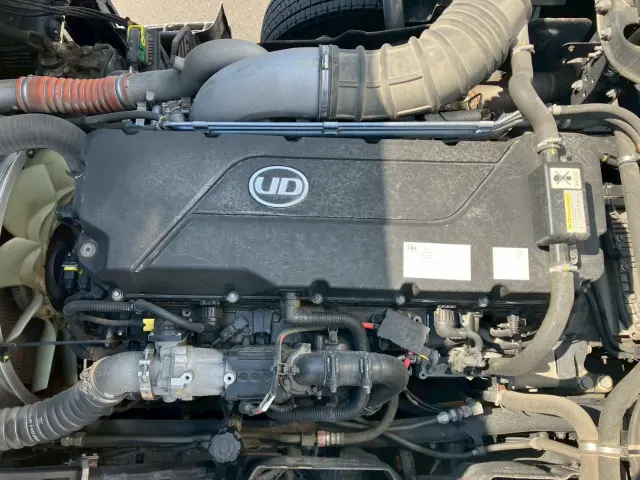 UD クオン 2PG-CG5CA(8x4)の写真24