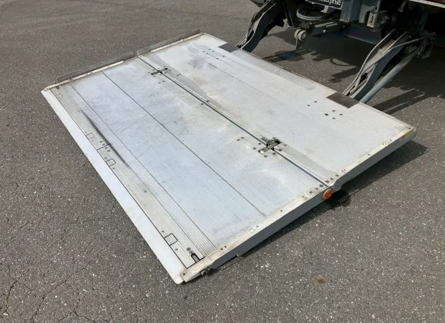 日野 レンジャー 2KG-FC2ABG(2WD)の写真8
