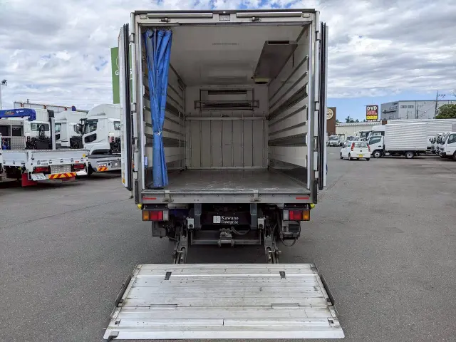 いすゞ エルフ TPG-NPR85AN(2WD)の写真10