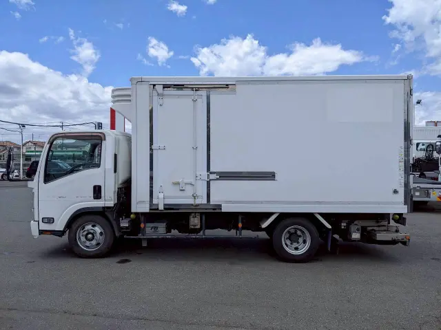 いすゞ エルフ TPG-NPR85AN(2WD)の写真14