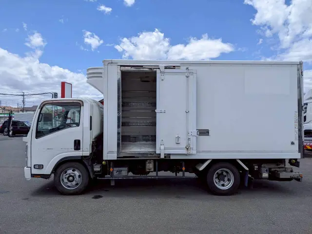 いすゞ エルフ TPG-NPR85AN(2WD)の写真15