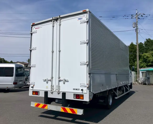 三菱 ファイター 2KG-FK61F(2WD)の写真8