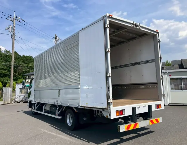 三菱 ファイター 2KG-FK61F(2WD)の写真17