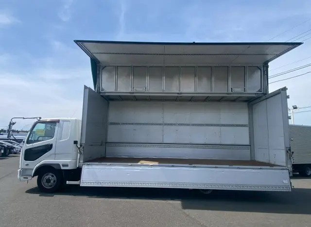 三菱 ファイター 2KG-FK61F(2WD)の写真20
