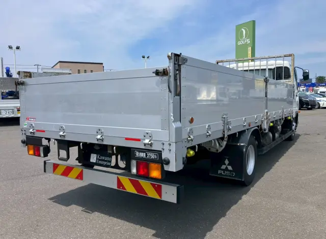 三菱 ファイター 2KG-FK62F(2WD)の写真5
