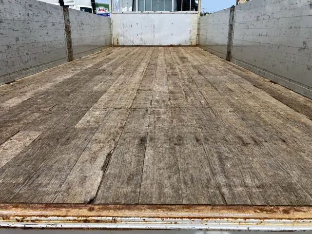 三菱 ファイター 2KG-FK62F(2WD)の写真9