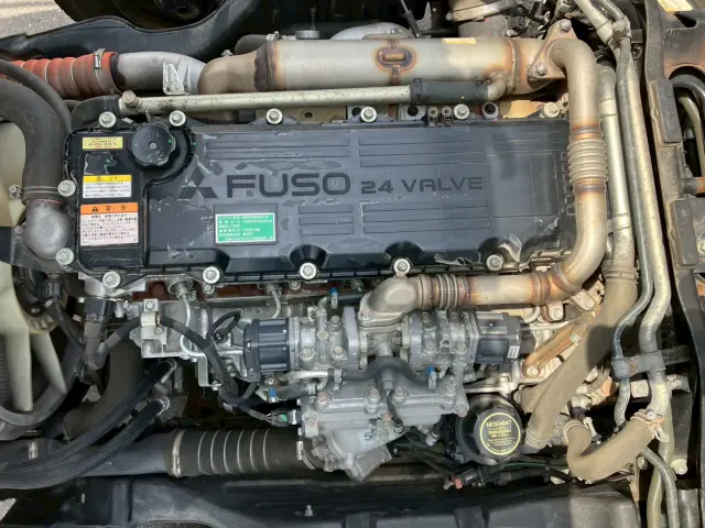 三菱 ファイター 2KG-FK62F(2WD)の写真15