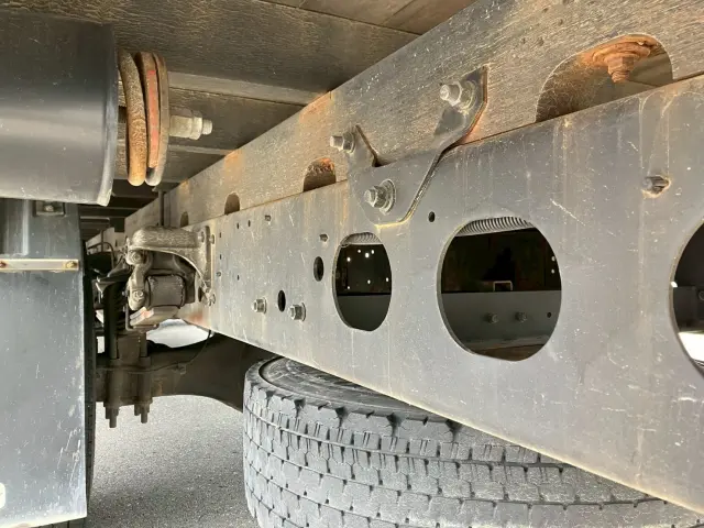 三菱 ファイター 2KG-FK62F(2WD)の写真18