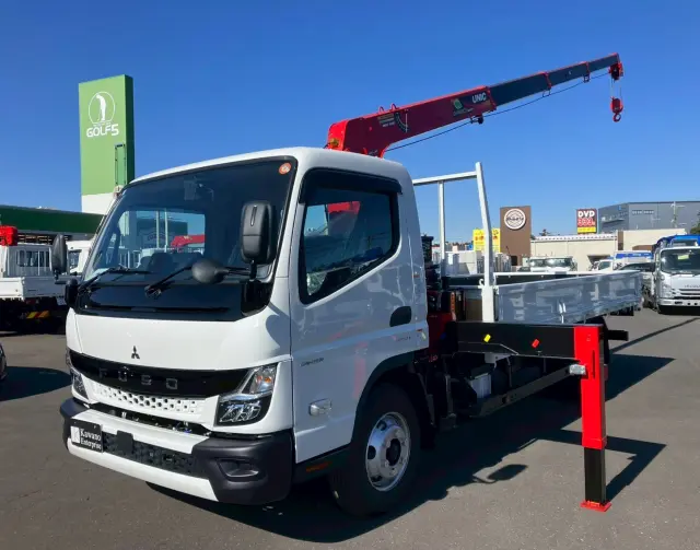 三菱 キャンター 2PG-FEB90(2WD)の写真1