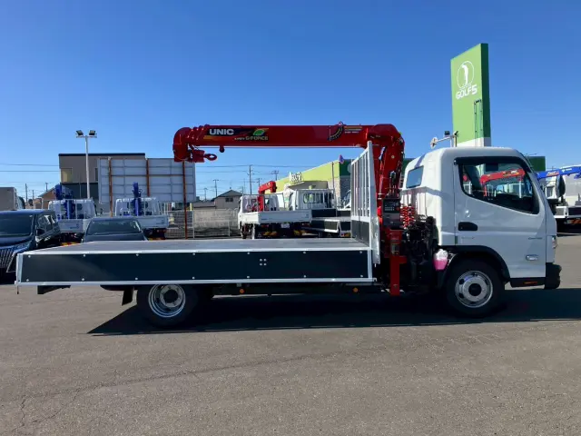 三菱 キャンター 2PG-FEB90(2WD)の写真7