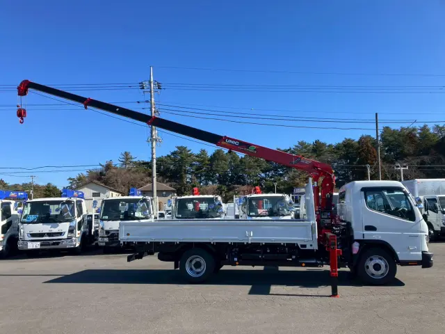 三菱 キャンター 2PG-FEB90(2WD)の写真8