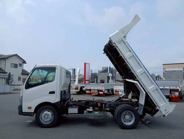 日野 デュトロ 2KG-XZU700X(2WD)の写真22