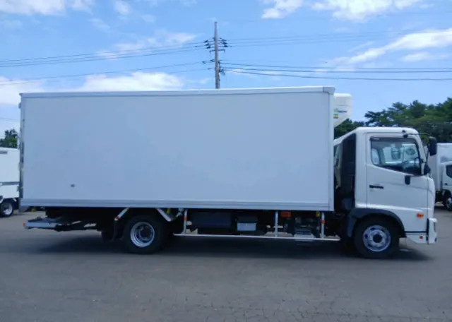 日野 レンジャー 2KG-FC2ABAの写真4