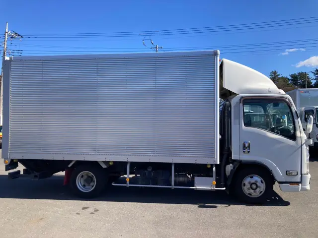 いすゞ エルフ TRG-NPR85ANの写真4