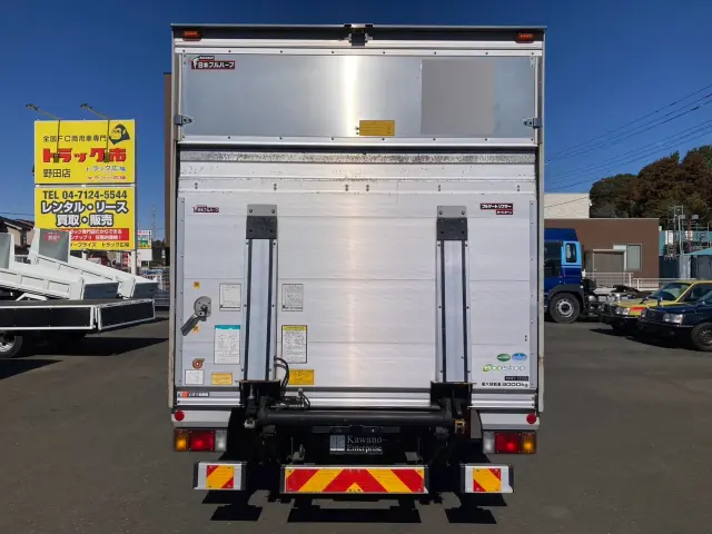 いすゞ エルフ TRG-NPR85ANの写真9