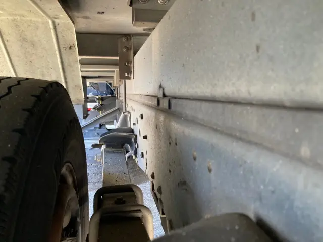 いすゞ エルフ TRG-NPR85ANの写真22