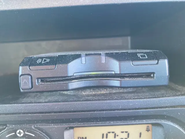 いすゞ エルフ TRG-NPR85ANの写真39