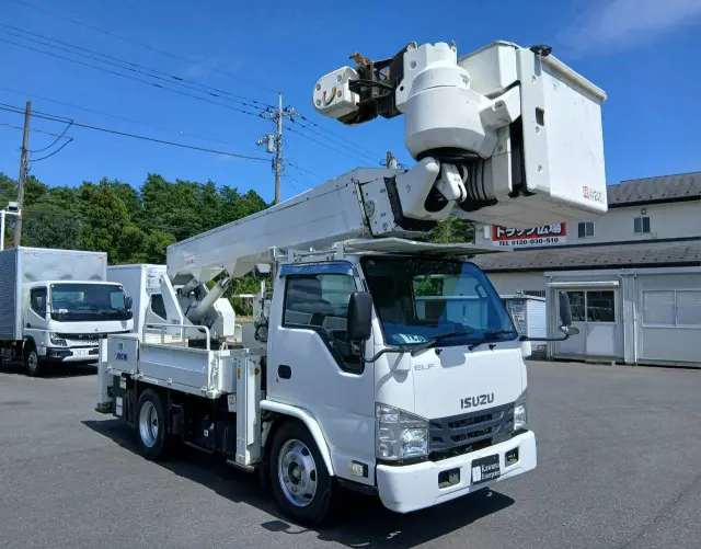 いすゞ エルフ TKG-NKR85YN(2WD)の写真3