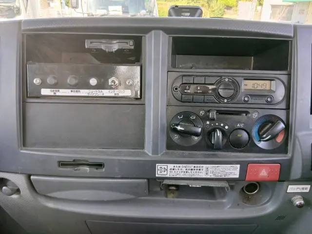 いすゞ エルフ TKG-NKR85YN(2WD)の写真39