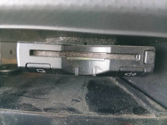 いすゞ エルフ TKG-NKR85YN(2WD)の写真40