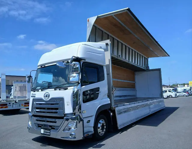 ＵＤ クオン 2PG-CG5CA(8x4)の写真3