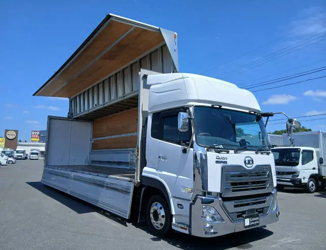 ＵＤ クオン 2PG-CG5CA(8x4)の写真6