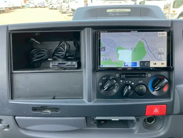 いすゞ エルフ 2RG-NJR88Aの写真27