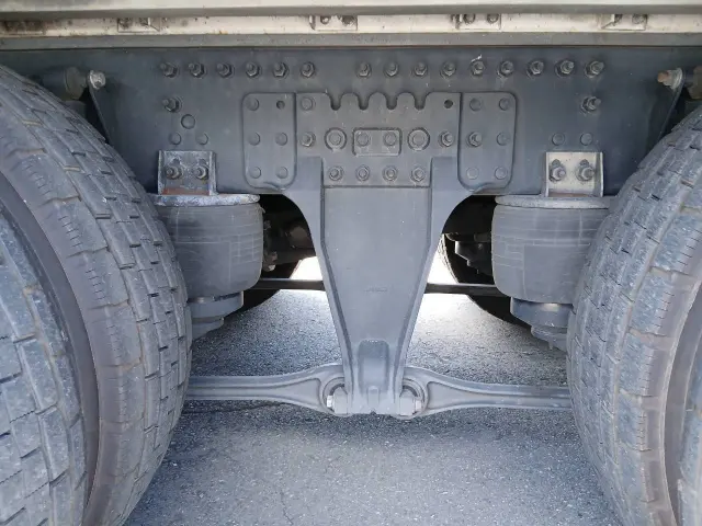 ＵＤ クオン 2PG-CG5CA(8x4)の写真27