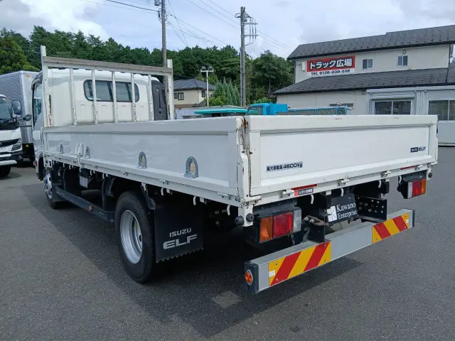 いすゞ エルフ 2RG-NPR88YN(2WD)の写真10