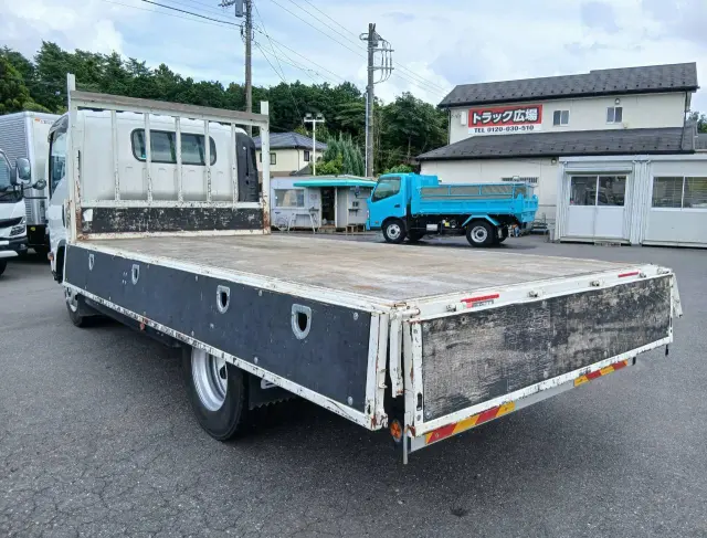 いすゞ エルフ 2RG-NPR88YN(2WD)の写真11