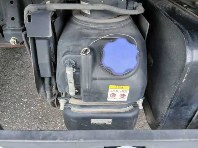 いすゞ エルフ 2RG-NPR88YN(2WD)の写真21