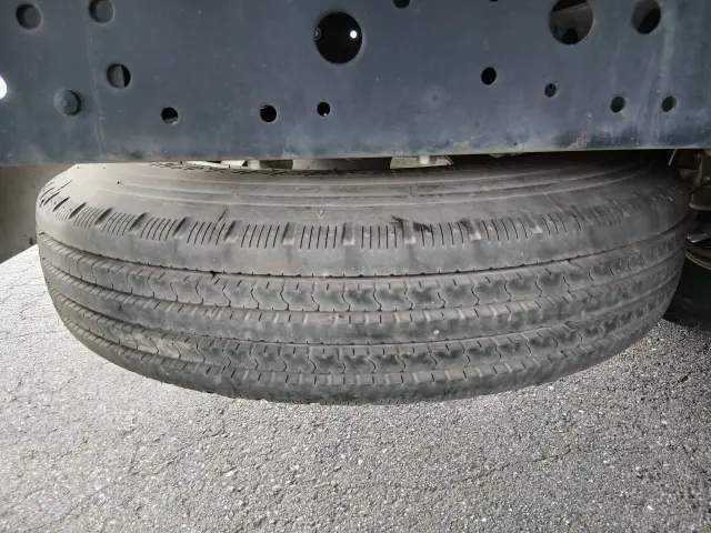 いすゞ エルフ 2RG-NPR88YN(2WD)の写真22