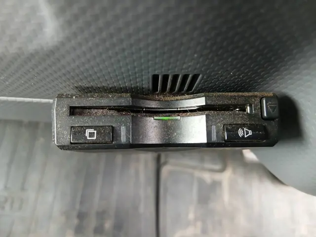 いすゞ エルフ 2RG-NPR88YN(2WD)の写真30