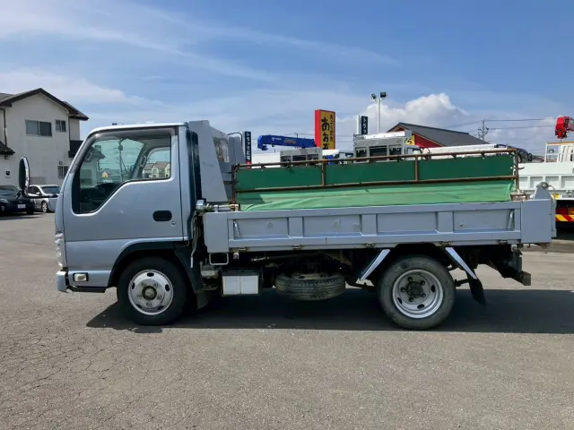 いすゞ エルフ TPG-NJR85AD(2WD)の写真13