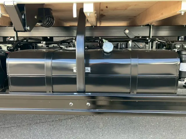 三菱 キャンター 2PG-FEB80(2WD)の写真25