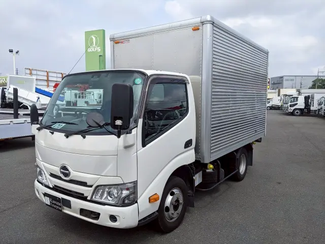 日野 デュトロ 2RG-XZC605M(2WD)の写真1