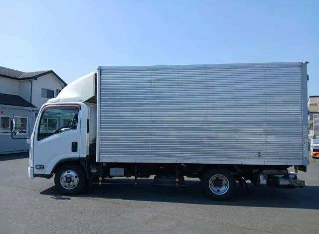 いすゞ エルフ SKG-NPR85AN(2WD)の写真18