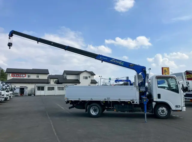 いすゞ エルフ SKG-NMR85AR(2WD)の写真7